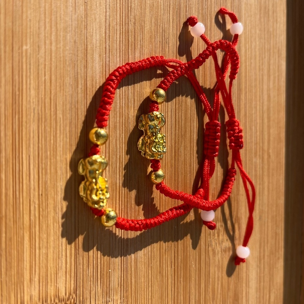 Pixiu Wealth String Bracelet Bundle of 2 - Picture 7 of 12